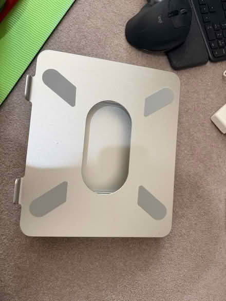 Photo of free Keyboard, mouse, laptop stand (Finsbury Park N4) #4