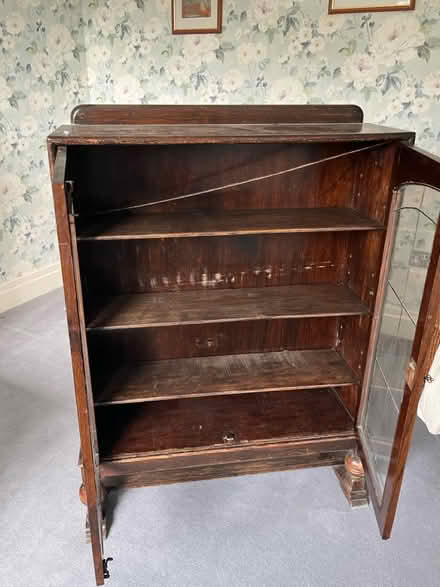 Photo of free Glass fronted Oak cabinet (Chislehurst BR7,) #4