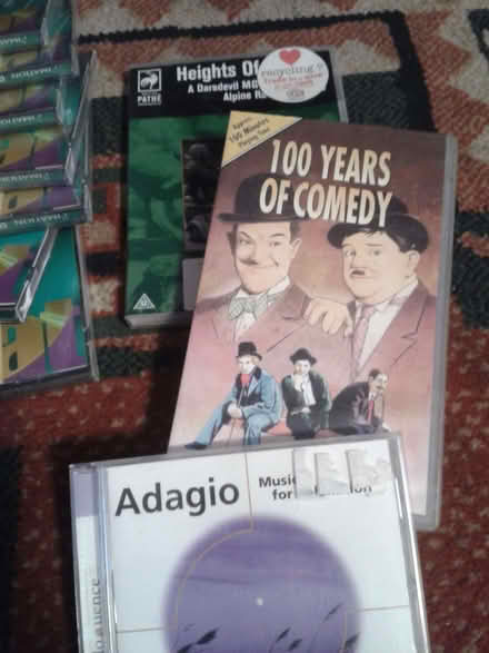 Photo of free collection of bits (see images) (Lower Earley RG6) #3