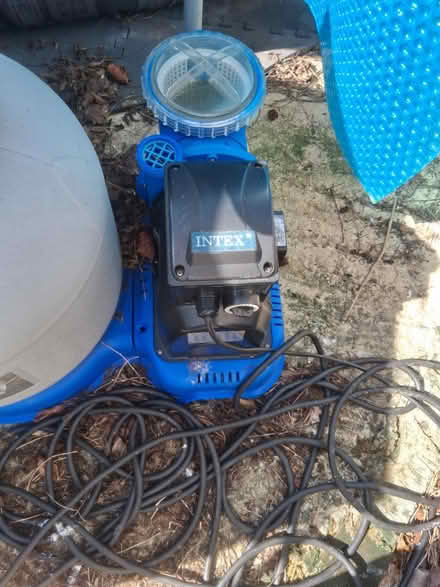 Photo of free Sand pump for swimming pool (Wickford SS11) #2