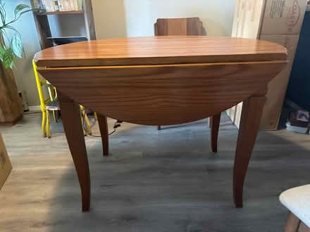 Photo of free Kitchen table (High st and brookdale ave.) #3