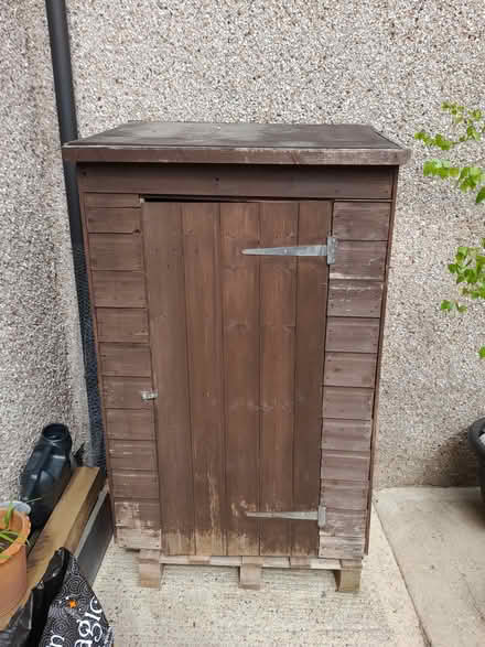 Photo of free Small wooden shed (Dagenham RM8) #1