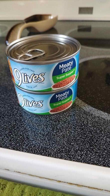 Photo of free Cat Food (Knoxville/Brunswick (21758)) #1
