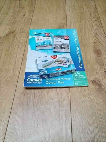 Photo of free Water Colour Kit (Woollard BS39) #1