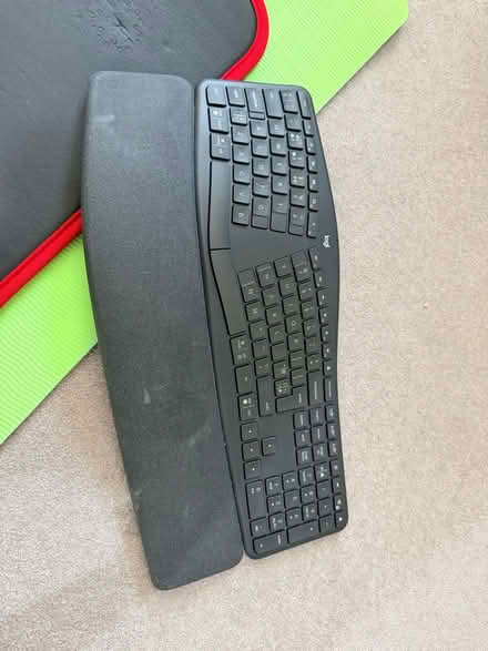Photo of free Keyboard, mouse, laptop stand (Finsbury Park N4) #1