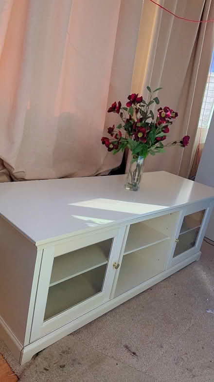 Photo of free TV unit (Slough) #1