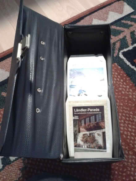 Photo of free old 8 track tapes and case x5 (Lower Earley RG6) #3