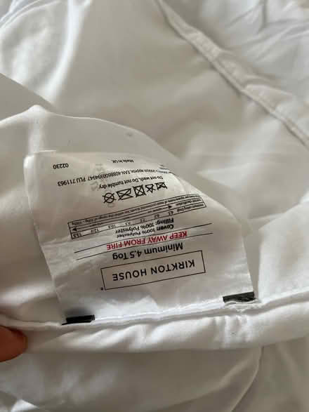 Photo of free 4.5 tog duvet double (Heage DE56) #1