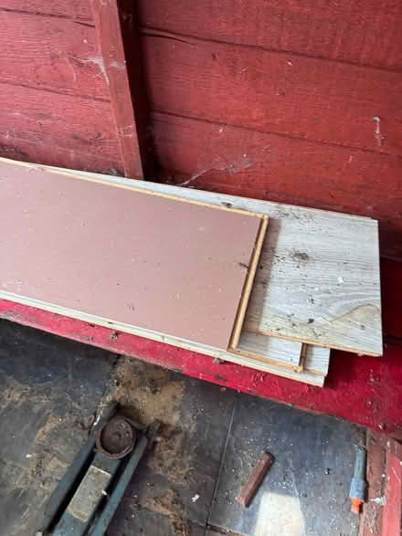 Photo of free Vinyl flooring grey 4 pallets (TW20) #2