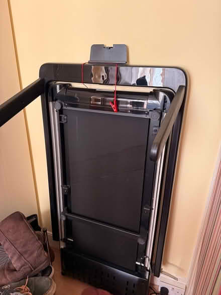 Photo of free foldable treadmill (CR2) #1