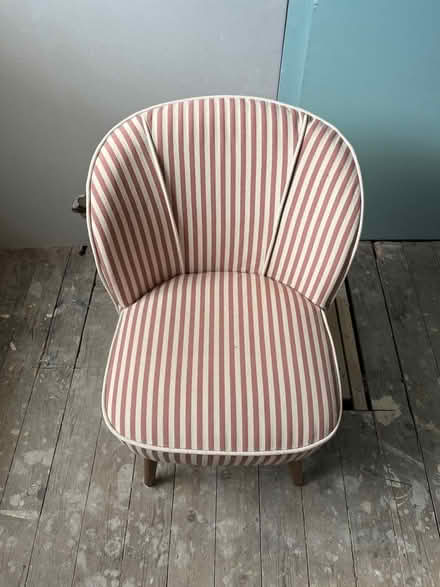 Photo of free Small white and pink (Harborne B17) #1