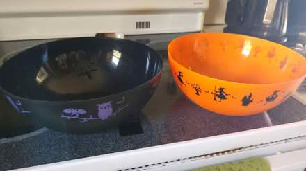 Photo of free Halloween Bowls (Knoxville/Brunswick (21758)) #1