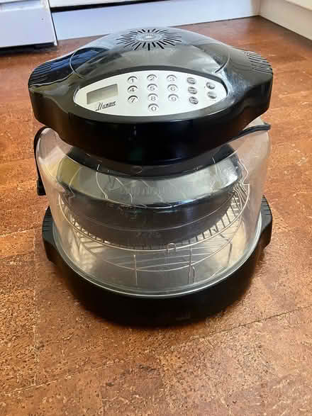 Photo of free Infrared oven (Arlington/West Medford line) #1