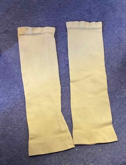 Photo of free Pair of arm sleeves (AB15) #1