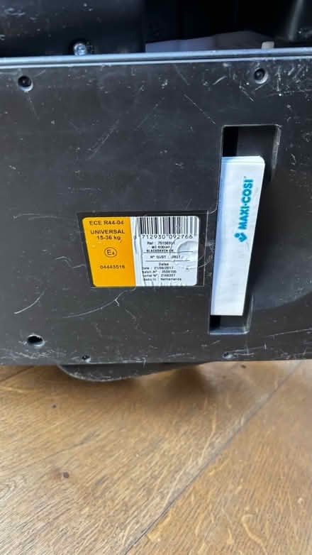 Photo of free Maxi Cosi child car seat (Larkhall) #3