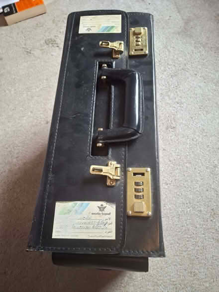 Photo of free DR / Pilots case (Horsted Keynes RH17) #2