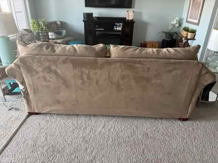 Photo of free Couch (Kingsheights) #2
