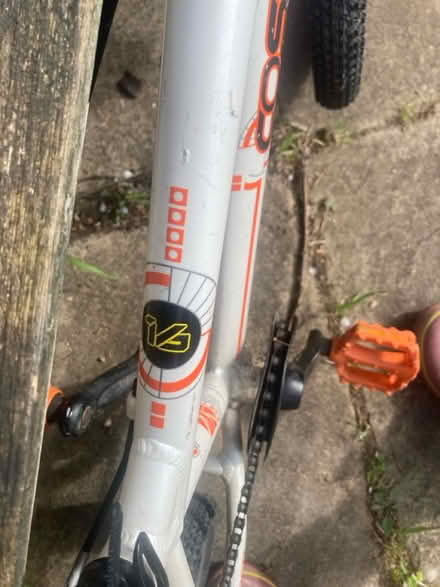 Photo of free Kids bike 16inch (Welwyn AL6) #4