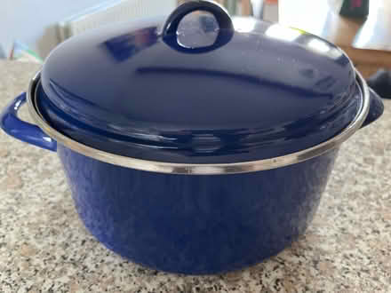 Photo of free Metal casserole pot (Keighley BD20) #1