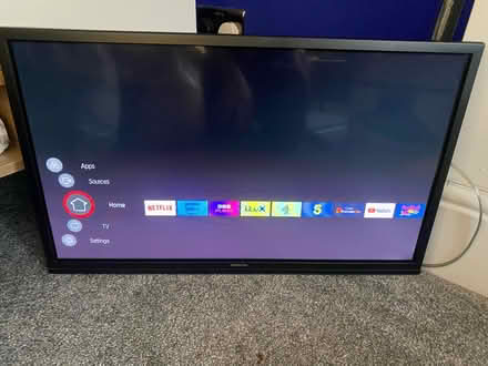 Photo of free Hitachi 24” Smart HD TV - No Stand (Bagshot GU19) #1