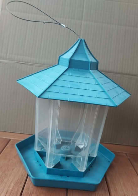 Photo of free Multi-port bird feeder (Malvern Link WR14) #1