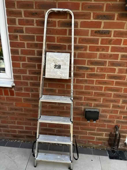 Photo of free Step ladder (Hinchley Wood KT10) #3