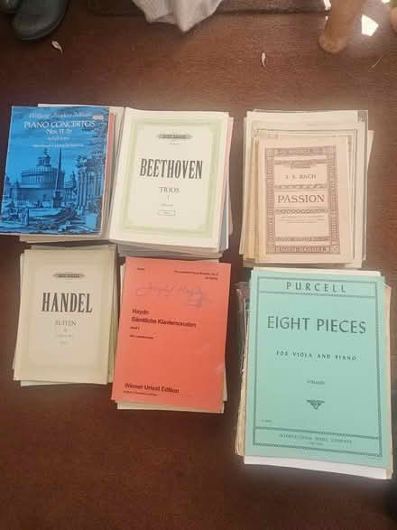 Photo of free Welmar piano and Music books (AB31) #2