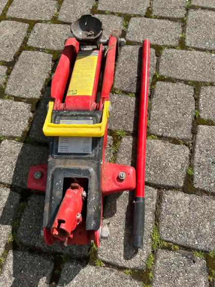 Photo of free Trolley Jack (BA2) #3
