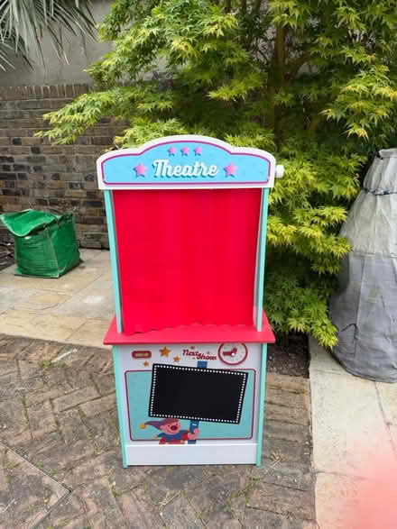 Photo of free Puppet theatre and market stall (Ealing W5) #1