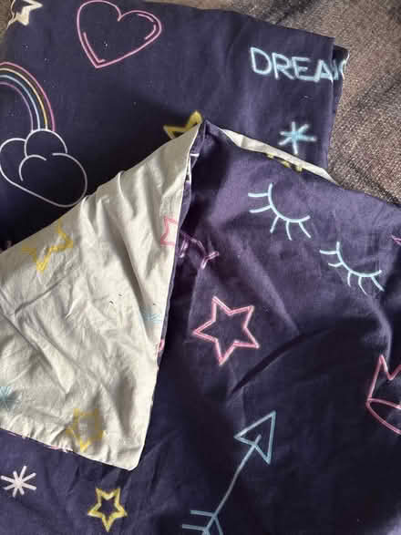 Photo of free X2 unicorn girls single bed sheets (Colliers wood SW19) #3