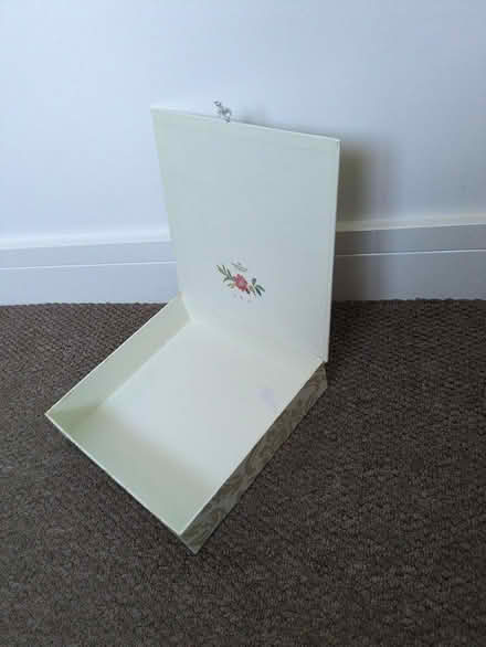 Photo of free Fancy box (OX14 Abingdon) #2