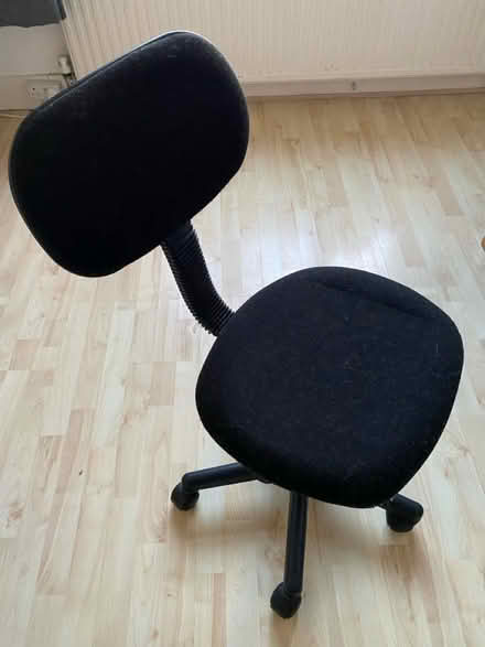 Photo of free Kids desk chair (High Wycombe, Bowerdean, HP13) #1