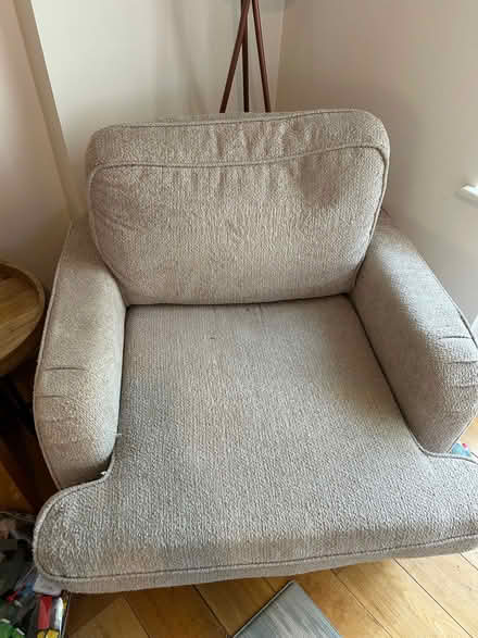 Photo of free Beige Single Seater Sofa (Locksbottom BR6) #2