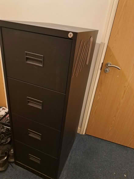 Photo of free Filling cabinet, three drawers (Battle RG30) #1