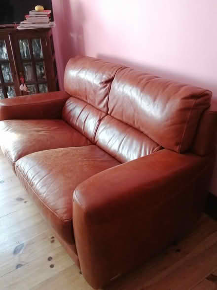 Photo of free Leather sofa (Dublin 7) #3