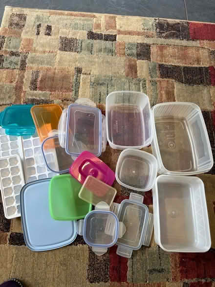 Photo of free Boxes and lids (Glenrothes KY7) #1