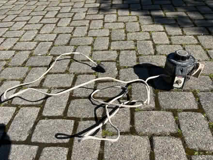 Photo of free Variac mains variable transformer (BA2) #2