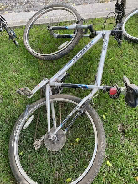 Photo of free Mountain Bikes (Old Town Pflugerville) #3