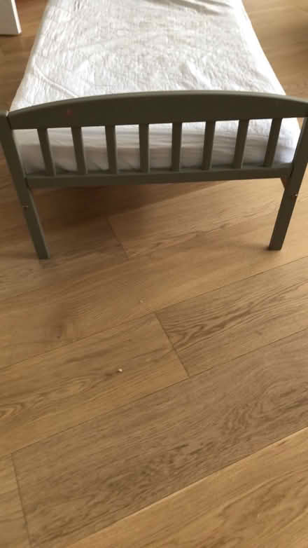 Photo of free Toddler’s bed (West Hampstead NW6 1AA) #4
