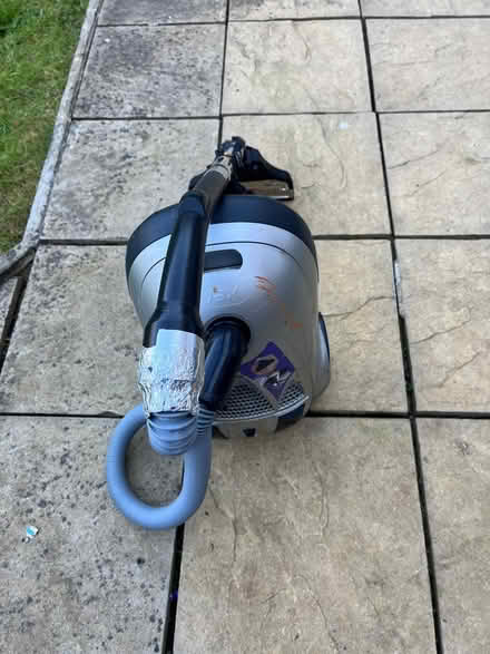 Photo of free Carpet cleaner. Vacuum cleaner (Bearsted, Maidstone. ME15) #4