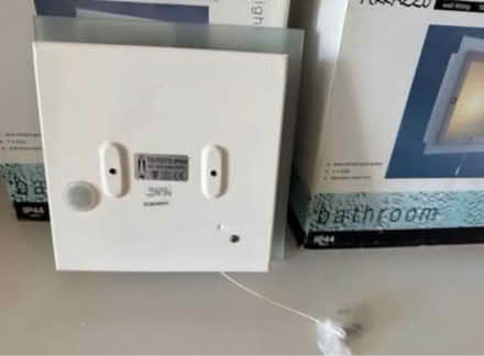 Photo of free x4 Terrazzo Bathroom Wall Light.New (TN2 3HT) #3