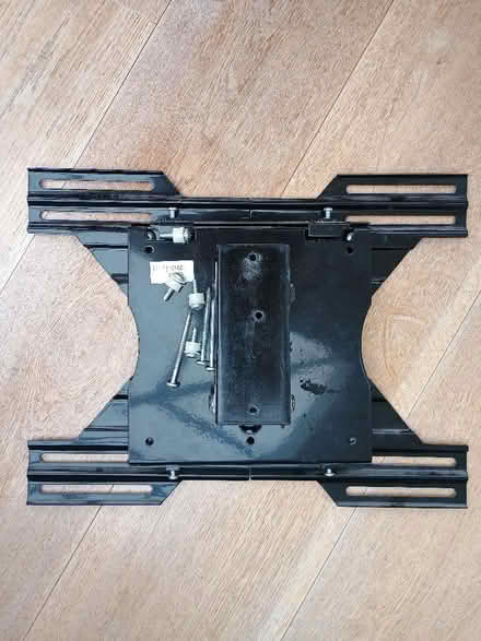 Photo of free 40" Sony Wall TV with fixing (Stone Cross BN23) #4