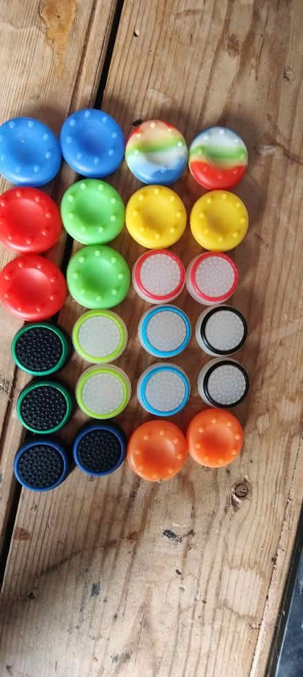 Photo of free PS4 pads accessories (M7 Salford) #1