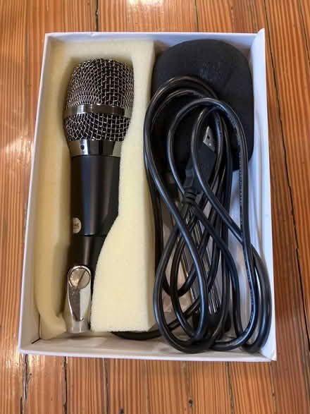 Photo of free USB microphone (Inwood) #1