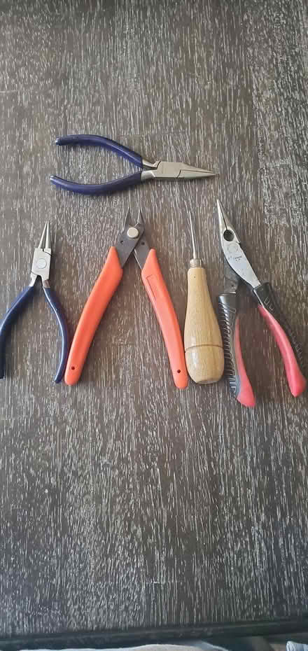 Photo of free Jewelry making tools (Springfield - Scenic Hills) #1