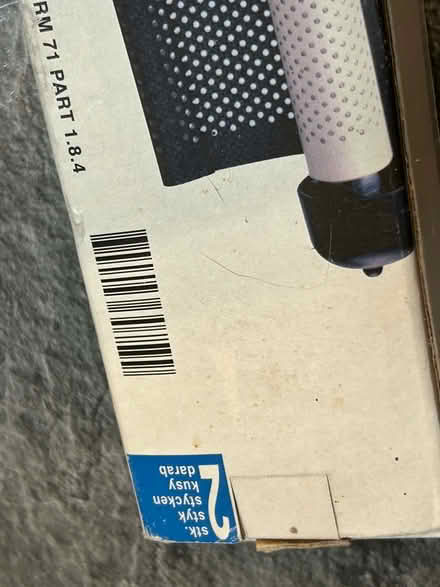 Photo of free 2 Car window sun shades 55x42cm missing suckers to attach (Shenley Fields B29) #4