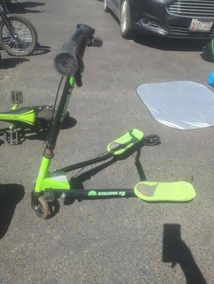 Photo of free Fliker f1 (Upper Marlboro) #2