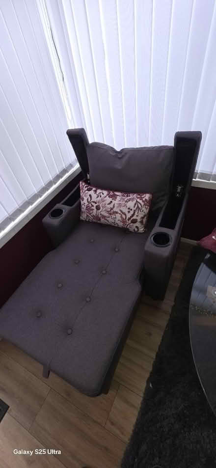 Photo of free Chaise with storage (Sunnyhill DE23) #2