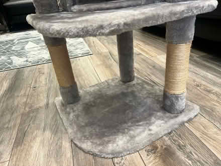 Photo of free Cat tree house (UB6) #2