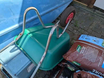 Photo of free Wheelbarrow (Oxford OX4) #2